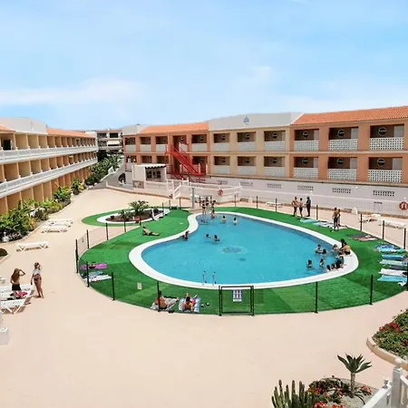 Cosy With Terrace And Pool 55 M² Appartement *