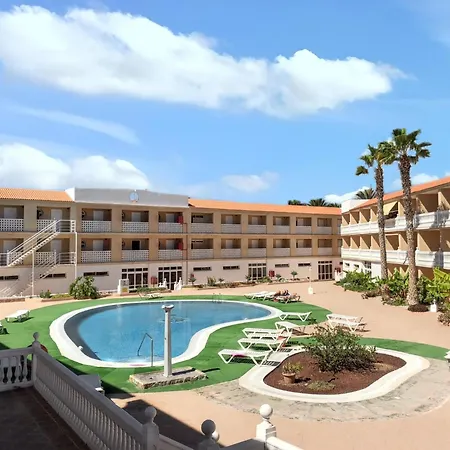 Cosy With Terrace And Pool 55 M² *